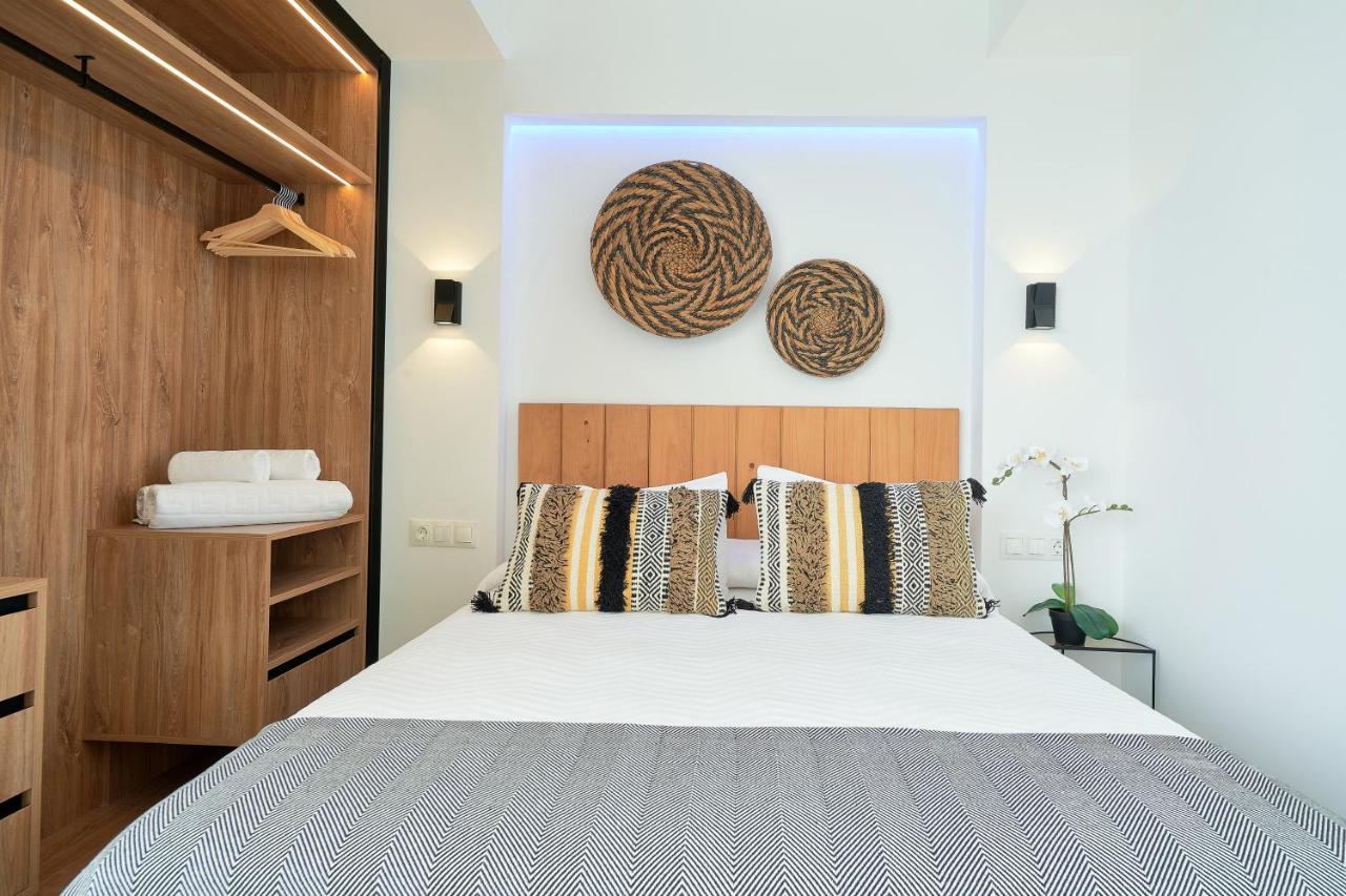 Pura Vida Luxury Apartment With Jacuzzi ตอร์เรโมลิโนส ภายนอก รูปภาพ