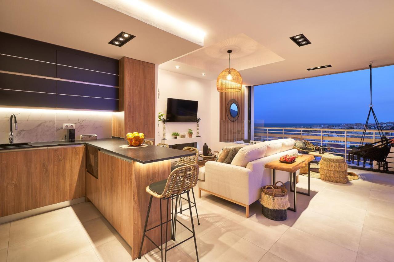 Pura Vida Luxury Apartment With Jacuzzi ตอร์เรโมลิโนส ภายนอก รูปภาพ