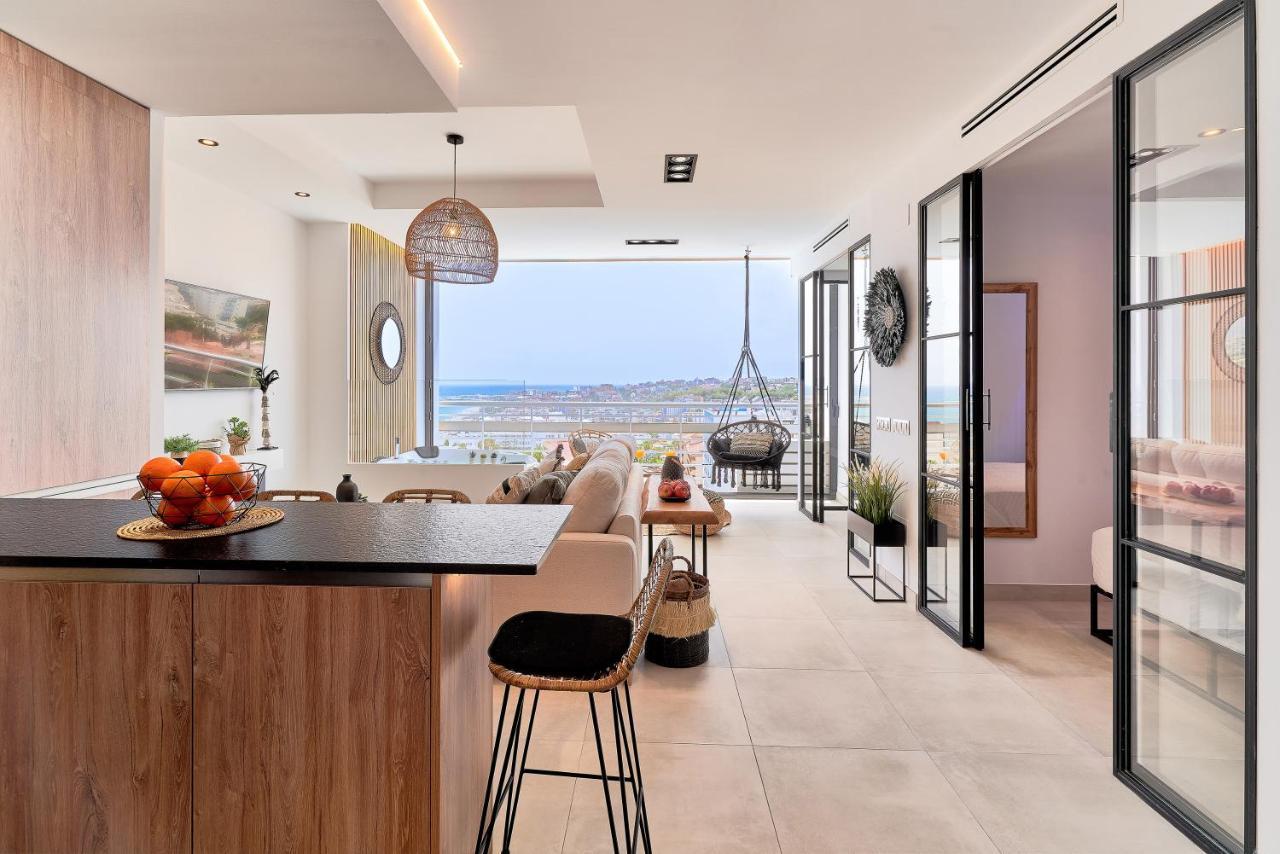 Pura Vida Luxury Apartment With Jacuzzi ตอร์เรโมลิโนส ภายนอก รูปภาพ